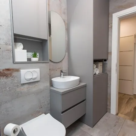 Luna Apartman Trogir